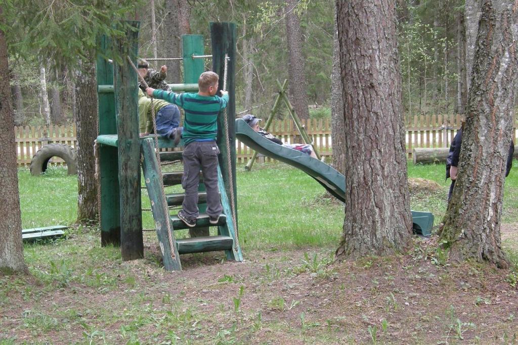 ホテルTaevaskoja Salamaa Põlva エクステリア 写真